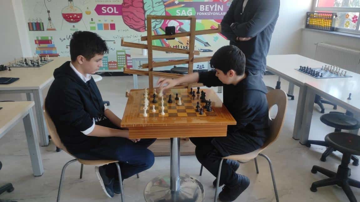 Okulumuzda Satranç Turnuvası Düzenledik...